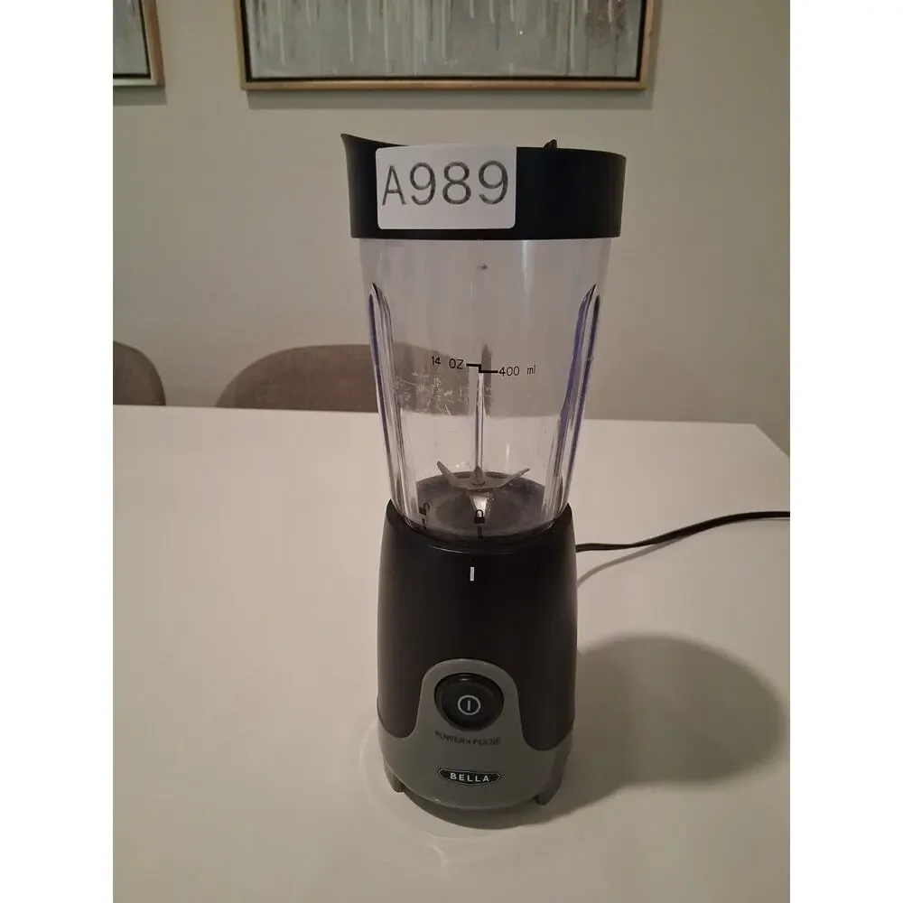 Bella Personal Blender 42871B1 Single Serve Smoothie Maker Black 240W Tested